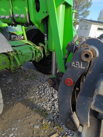 929331-20 Telescopic loader MERLO P28.8TOP - 2014