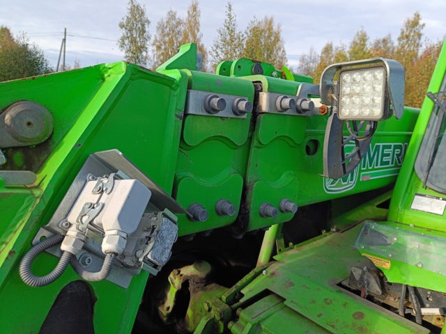 929331-28 Telescopic loader MERLO P28.8TOP - 2014