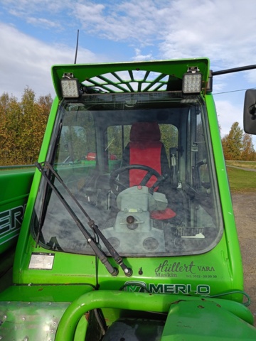 929331-30 Telescopic loader MERLO P28.8TOP - 2014