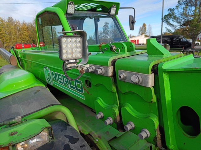 929331-68 Telescopic loader MERLO P28.8TOP - 2014