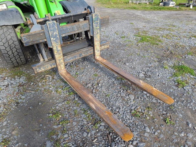 929331-69 Telescopic loader MERLO P28.8TOP - 2014