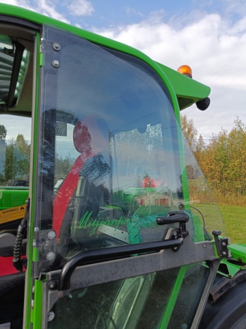 929331-83 Telescopic loader MERLO P28.8TOP - 2014