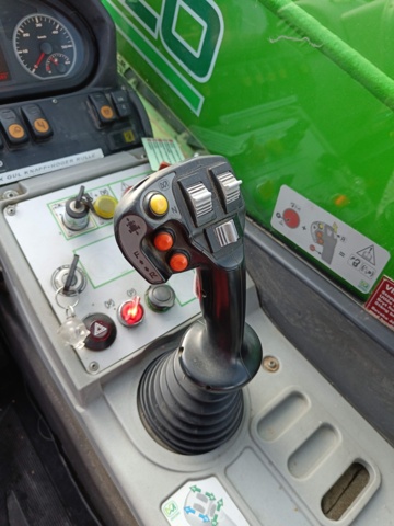 929331-93 Telescopic loader MERLO P28.8TOP - 2014