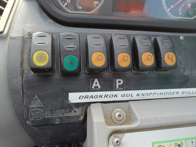 929331-98 Telescopic loader MERLO P28.8TOP - 2014