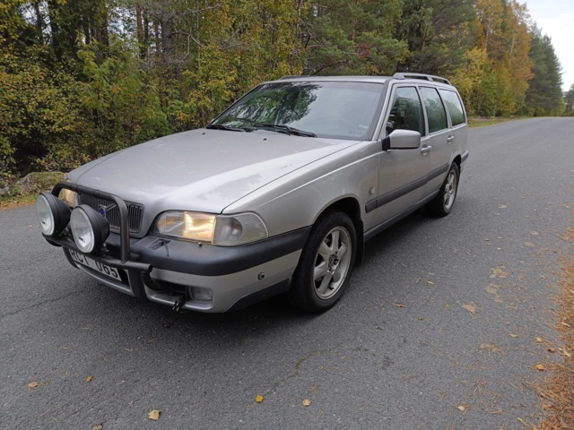 929332-1 Volvo V70 XC 2.4 T AWD - 1999
