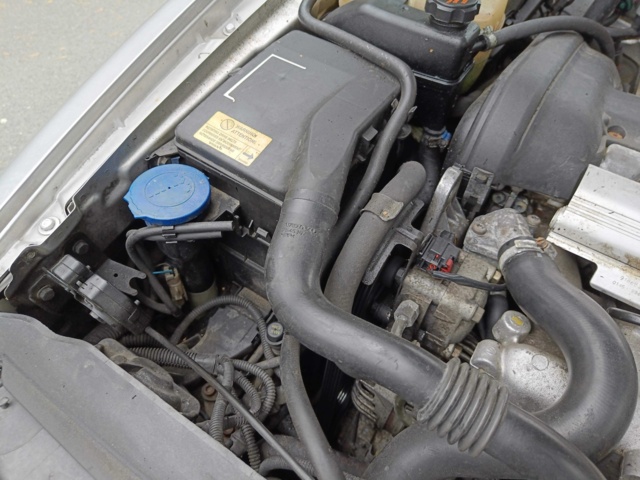 929332-47 Volvo V70 XC 2.4 T AWD - 1999