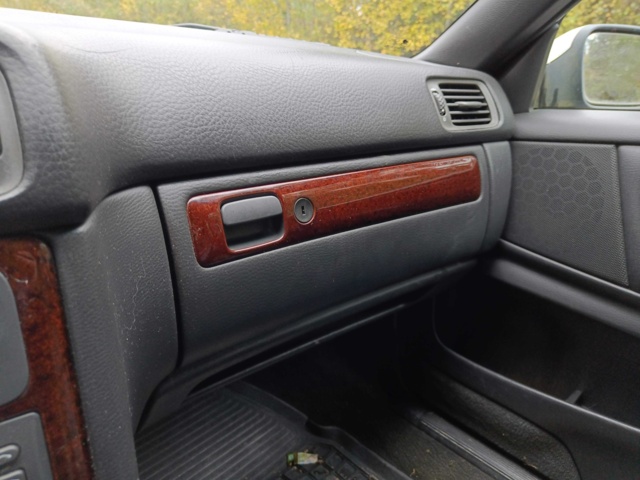 929332-77 Volvo V70 XC 2.4 T AWD - 1999