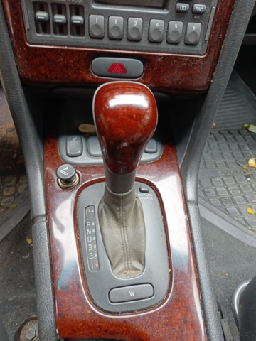 929332-80 Volvo V70 XC 2.4 T AWD - 1999