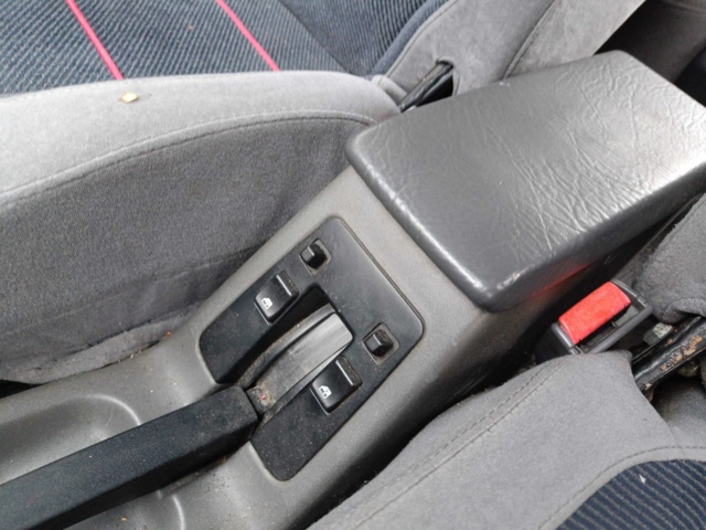 929333-72 Volvo 480 1.7 -1987