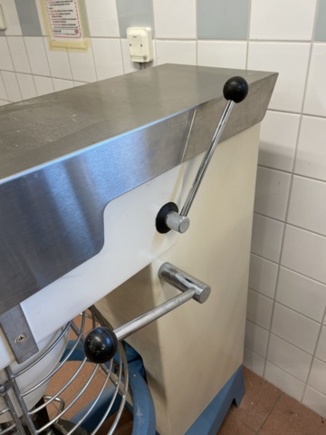 998767-7 Degblandare. Björn R 40.