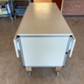 998777-9 Serving counter on wheels