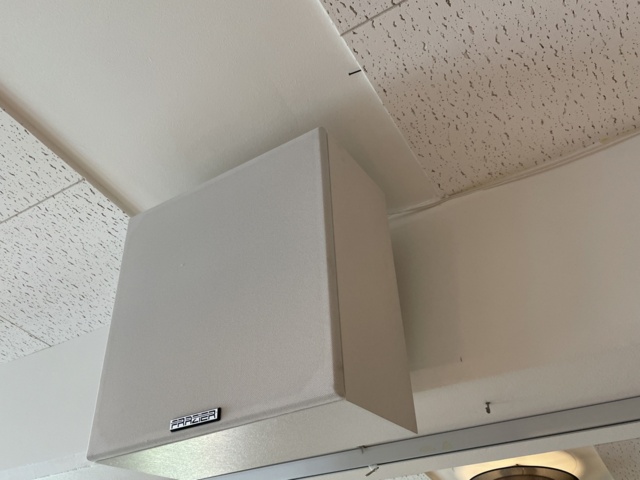 998780-9 Large screen projector with sound system & project screen.