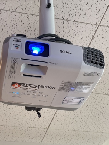 998780-27 Large screen projector with sound system & project screen.