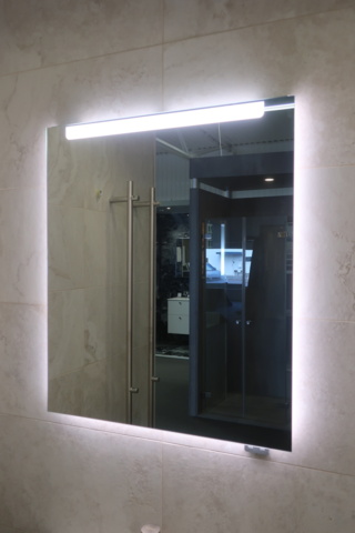 1029755-2 Bathroom mirror with integrated lighting 60x70cm, Macro Design