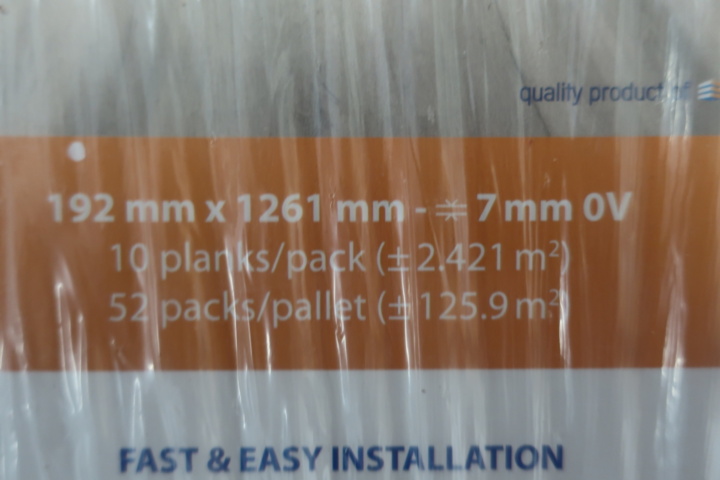 1029841-9 Uniclic floor, approx. 108m2, natural oak