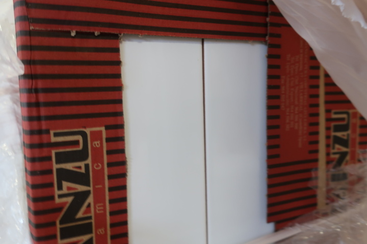 1029848-1 Approx. 105m² tile, Mainzu Blanco Brillo 10x30cm, white