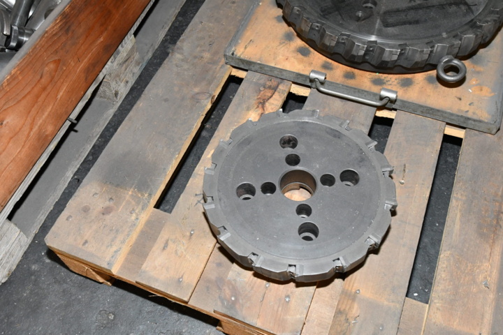 1079930-6 Pallet with various holders 50-cone