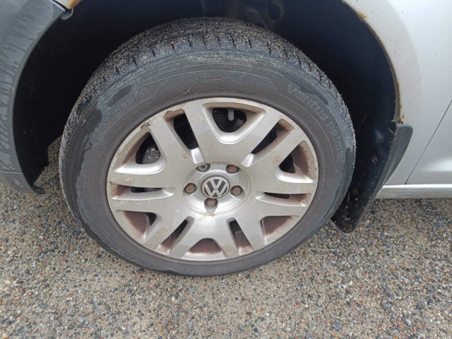 929335-9 Volkswagen Caddy 1.9 TDI -2006