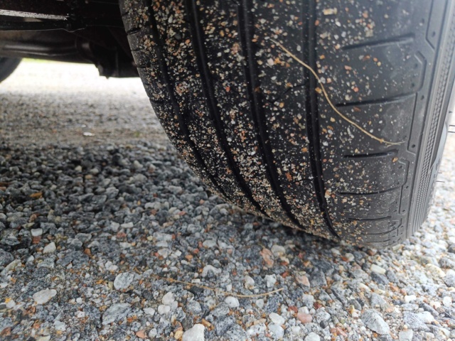 929335-12 Volkswagen Caddy 1.9 TDI -2006