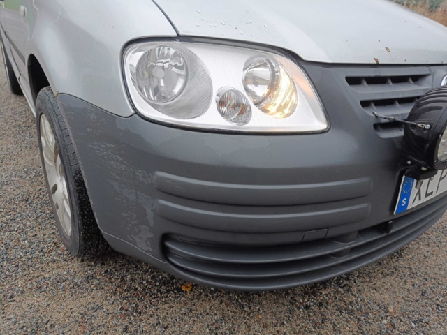 929335-17 Volkswagen Caddy 1.9 TDI -2006