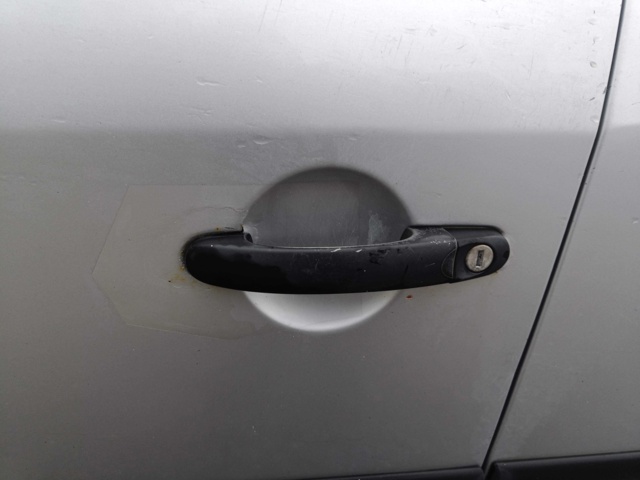 929335-30 Volkswagen Caddy 1.9 TDI -2006