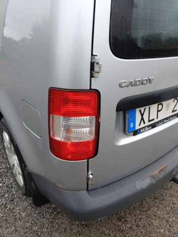 929335-36 Volkswagen Caddy 1.9 TDI -2006