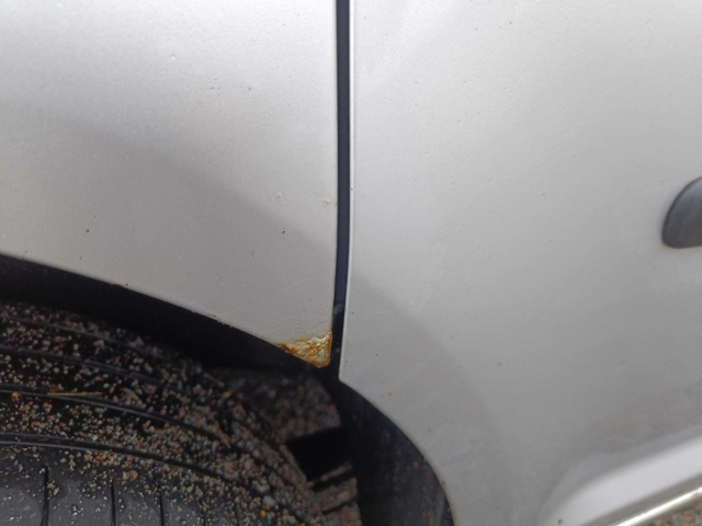 929335-49 Volkswagen Caddy 1.9 TDI -2006