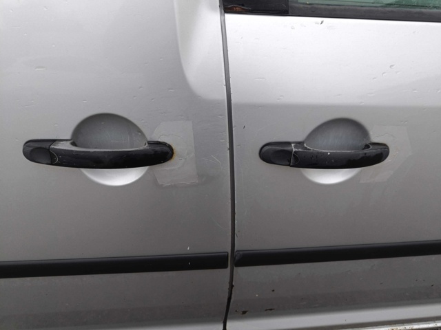 929335-53 Volkswagen Caddy 1.9 TDI -2006