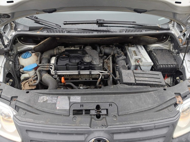 929335-79 Volkswagen Caddy 1.9 TDI -2006