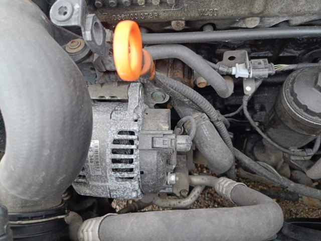 929335-82 Volkswagen Caddy 1.9 TDI -2006