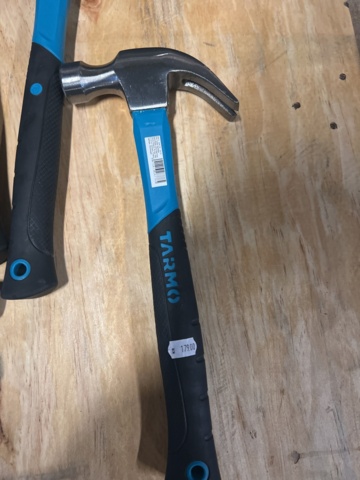 897479-17 Pallet with new mixed tools