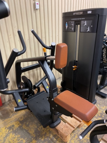 1049338-4 Diverging seated row Precor RSL 0310, 1pc