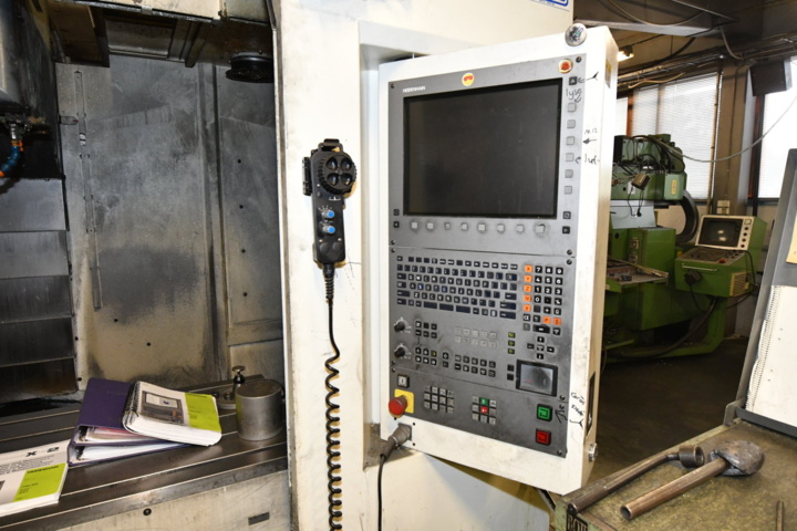 1079927-2 CNC Milling machine Hartford PRO1000