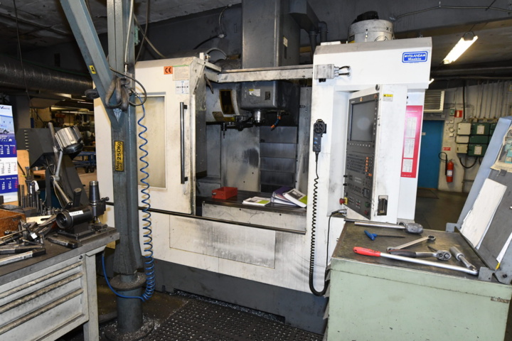 1079927-1 CNC Milling machine Hartford PRO1000