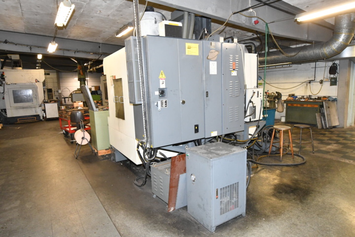 1079927-7 CNC Milling machine Hartford PRO1000