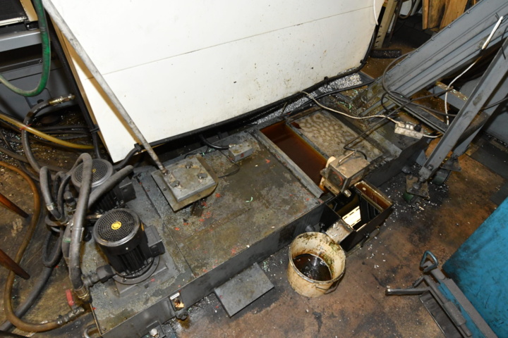 1079927-11 CNC Milling machine Hartford PRO1000