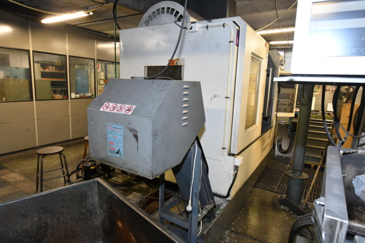 1079927-12 CNC Milling machine Hartford PRO1000