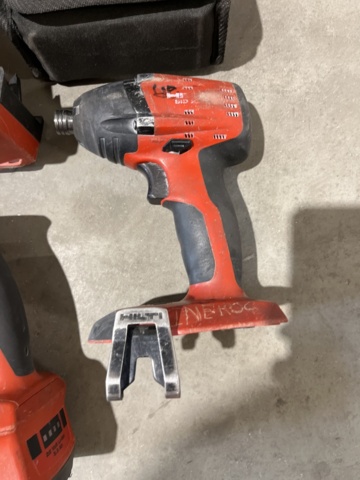 1060871-3 Power tools Hilti, 4 pieces