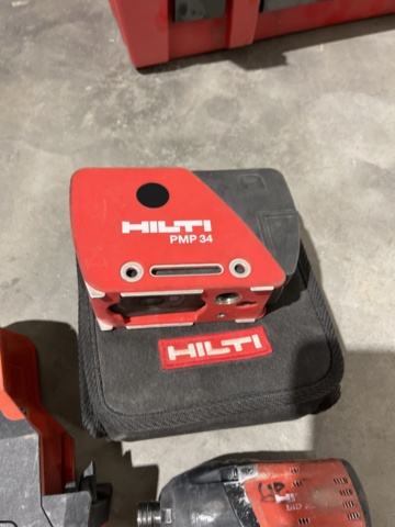 1060871-4 Power tools Hilti, 4 pieces