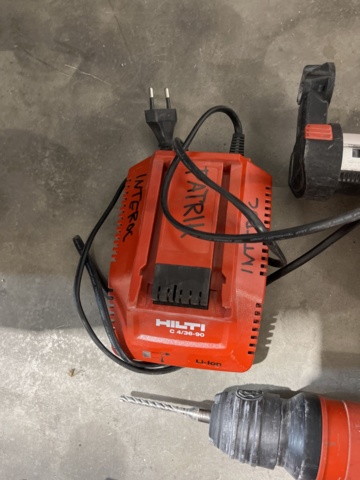 1060871-7 Power tools Hilti, 4 pieces