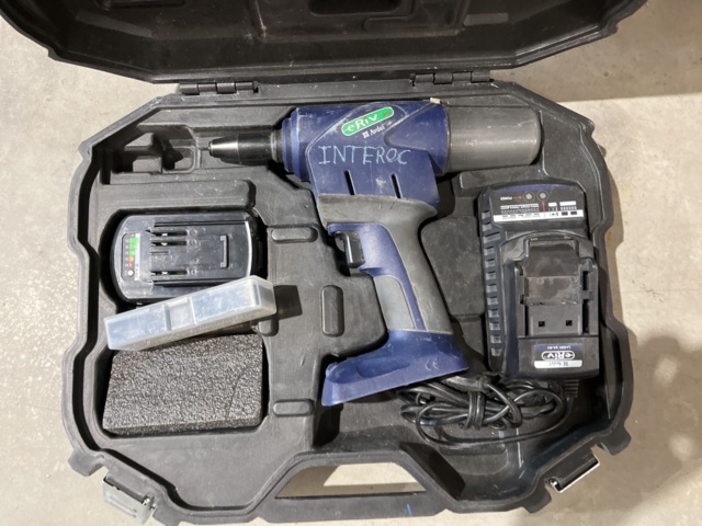 1060873-1 Blind rivet gun Section B10