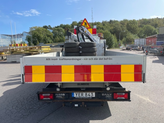 1080769-8 Iveco Daily 72-180H Chassis Cab 3.0 JTD - 2017 with Crane Hiab XS 077