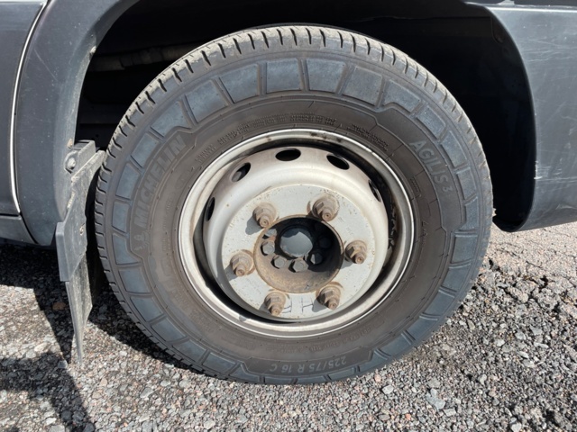 1080769-16 Iveco Daily 72-180H Chassis Cab 3.0 JTD - 2017 with Crane Hiab XS 077