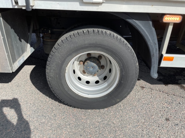 1080769-19 Iveco Daily 72-180H Chassis Cab 3.0 JTD - 2017 with Crane Hiab XS 077