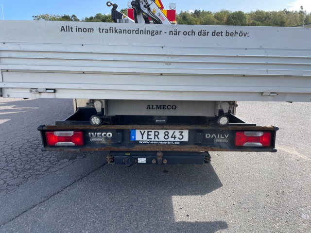 1080769-33 Iveco Daily 72-180H Chassis Cab 3.0 JTD - 2017 with Crane Hiab XS 077