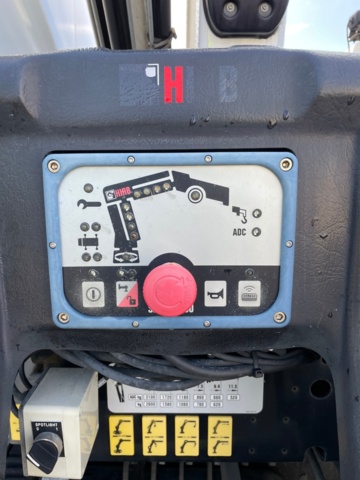 1080769-53 Iveco Daily 72-180H Chassis Cab 3.0 JTD - 2017 with Crane Hiab XS 077