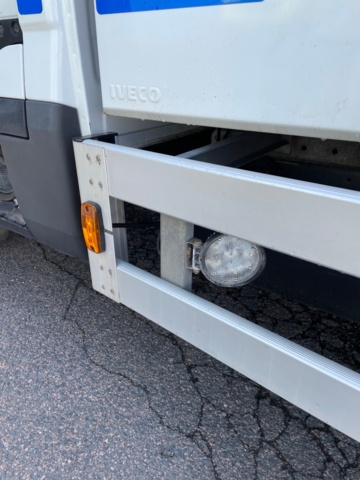 1080769-58 Iveco Daily 72-180H Chassis Cab 3.0 JTD - 2017 with Crane Hiab XS 077