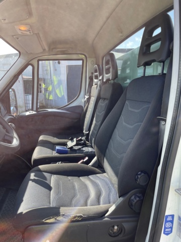 1080769-60 Iveco Daily 72-180H Chassis Cab 3.0 JTD - 2017 with Crane Hiab XS 077