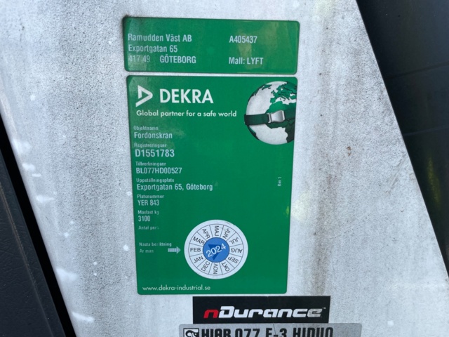 1080769-80 Iveco Daily 72-180H Chassis Cab 3.0 JTD - 2017 with Crane Hiab XS 077