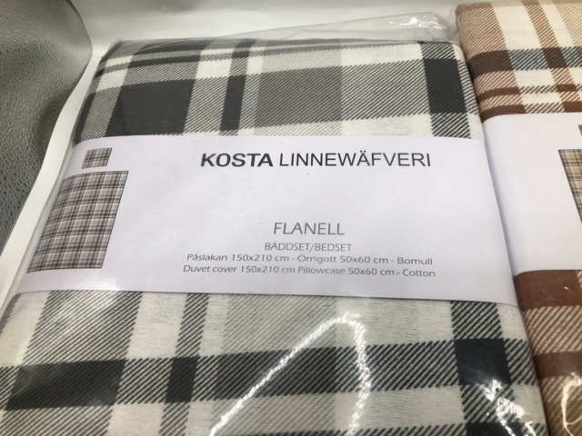 1080807-2 3 bed sets + 2 hotel pillows - Shipping included (1189)